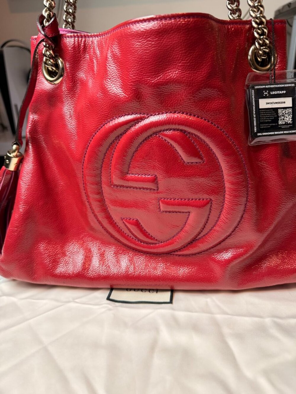 Gucci Soho Medium Chain Shoulder Bag Tote Red Cherry Patent Leather 308982